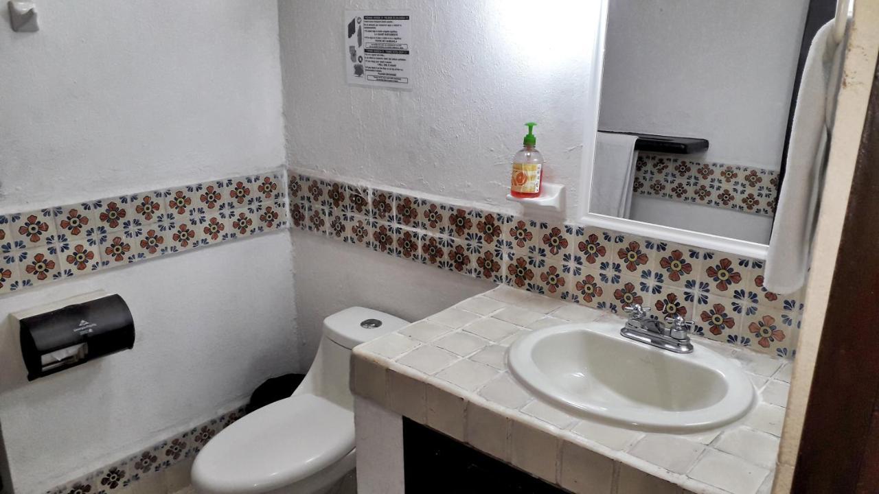 Solimar Inn Suites Zihuatanejo Ngoại thất bức ảnh